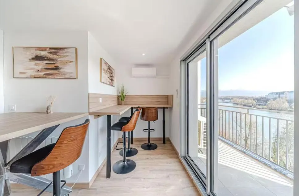 Rooftop D'Exception, Vue Rhone, 12 Personnes, Caluire Caluire-et-Cuire
